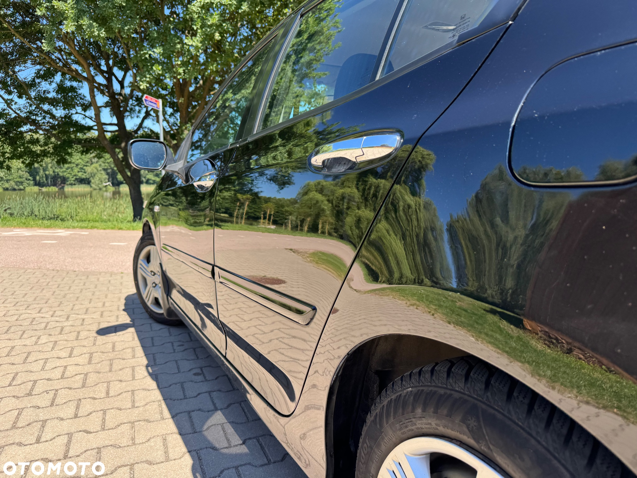 Honda City 1.4 Comfort - 14