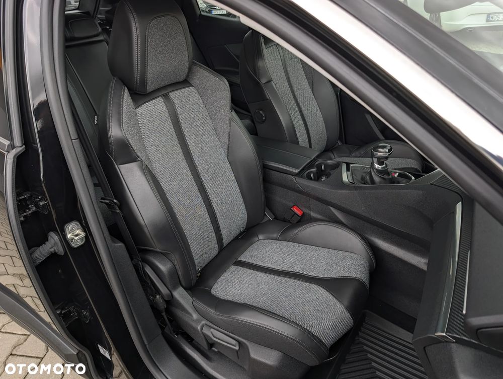 Peugeot 3008 BlueHDi 130 Stop & Start Allure - 36