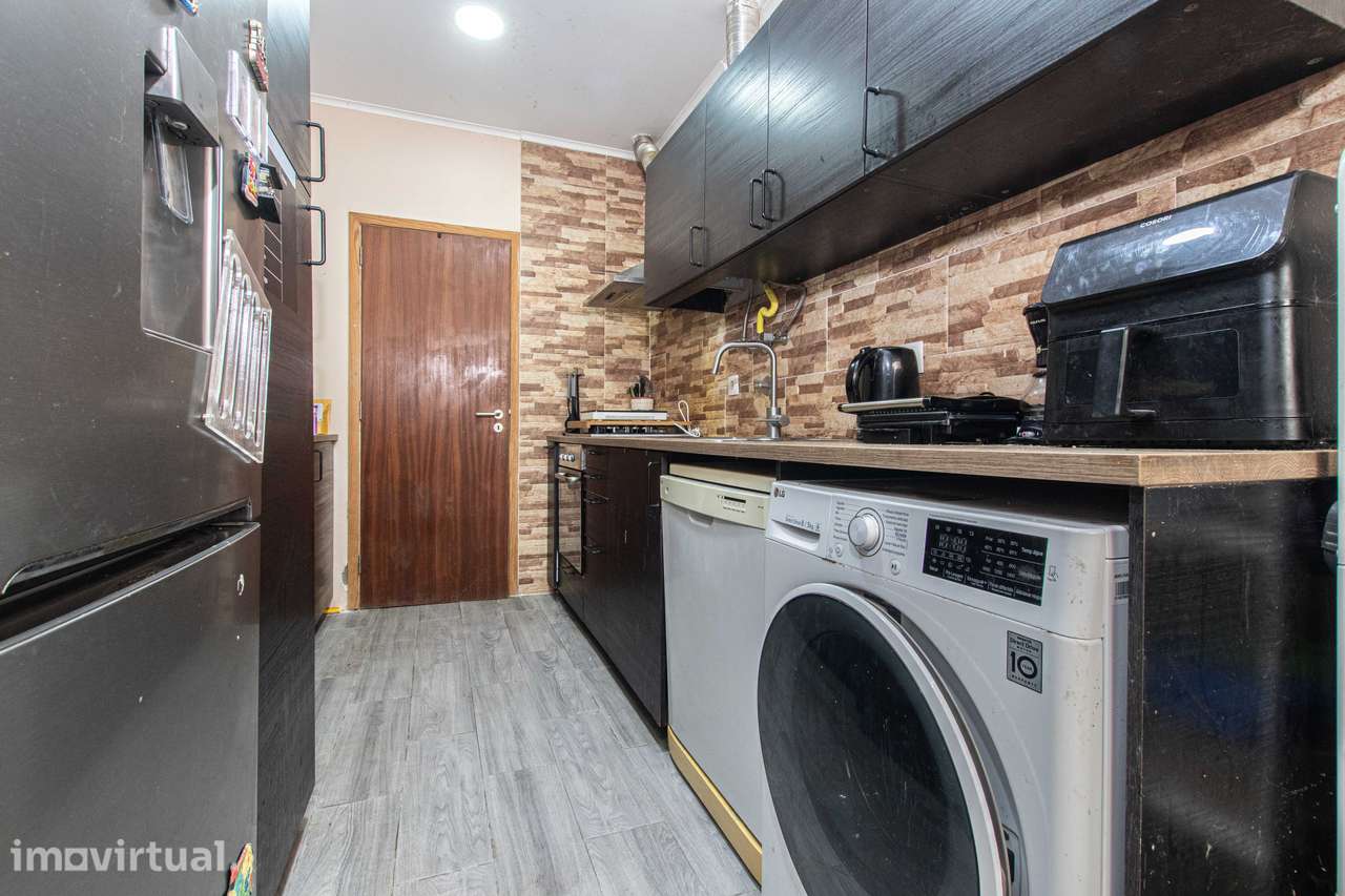Apartamento T2 na Penha de França em prédio com elevador - Grande imagem: 5/19
