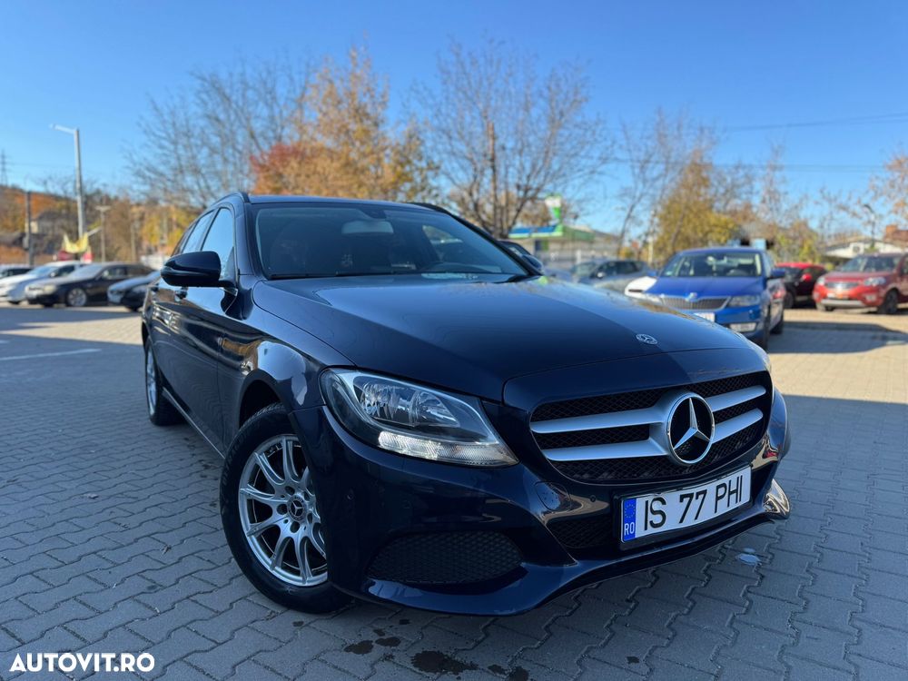 Mercedes-Benz C - 16