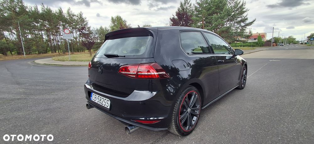 Volkswagen Golf 2.0 TSI BMT GTI DSG - 16