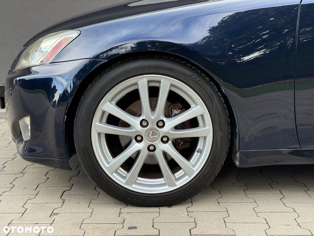 Lexus IS 250 Sport - 13
