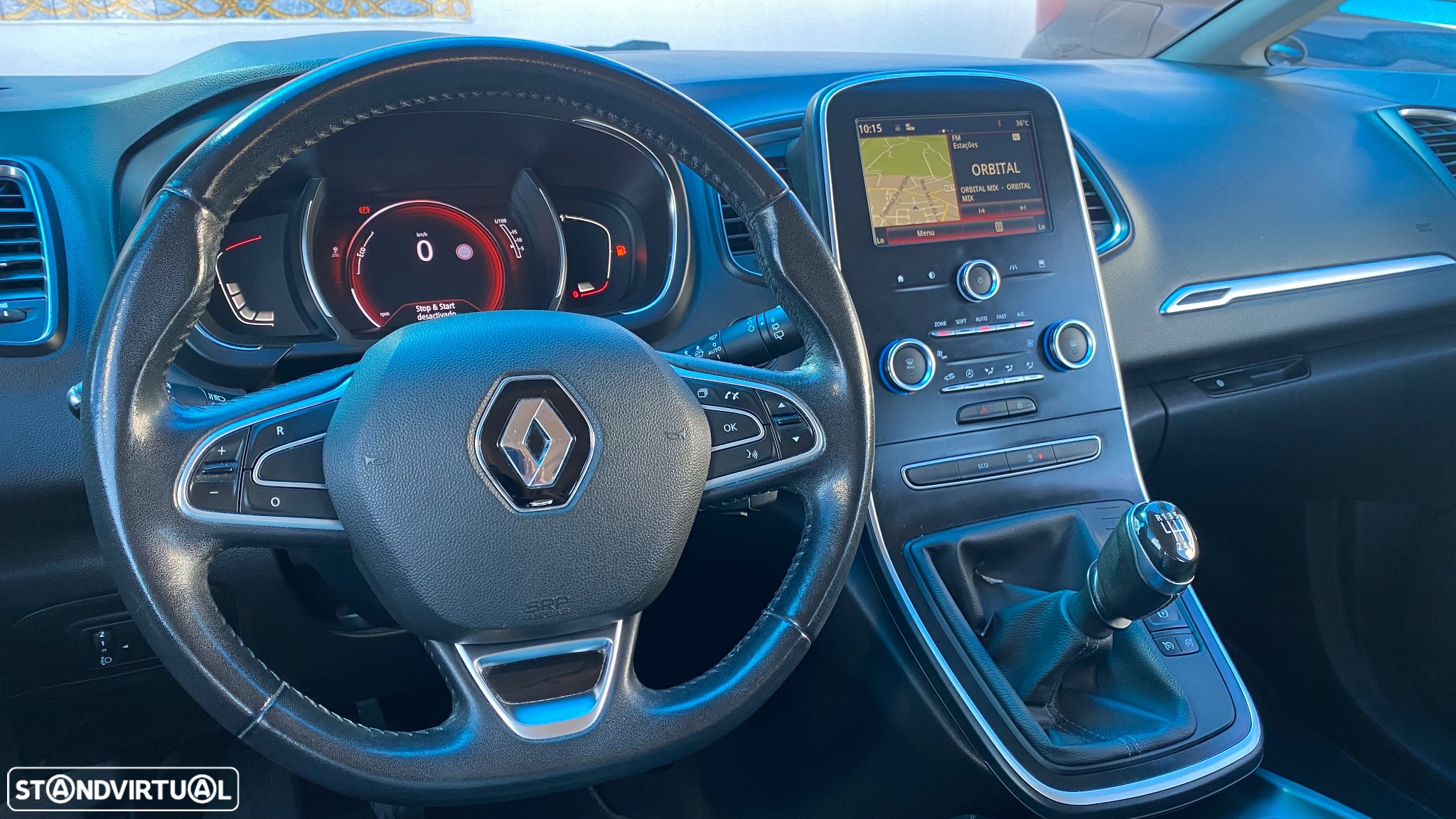 Renault Grand Scénic 1.6 dCi Intens SS - 12