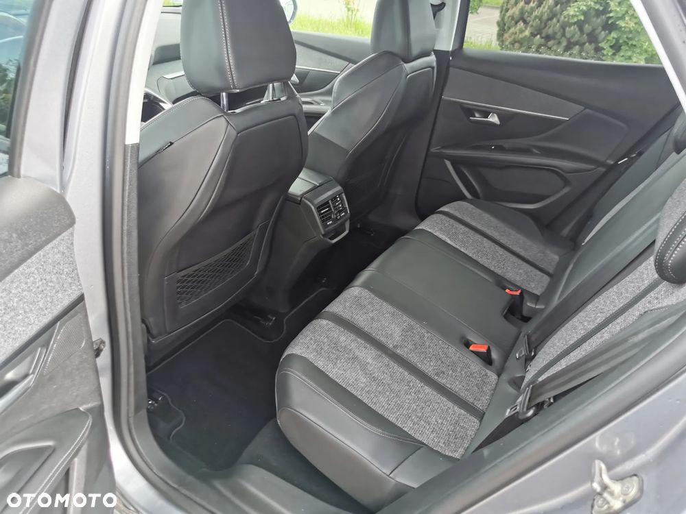 Peugeot 3008 BlueHDi 130 Stop & Start EAT8 Allure Business-Paket - 20