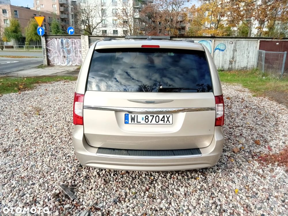 Chrysler Town & Country 3.6 Touring - 11