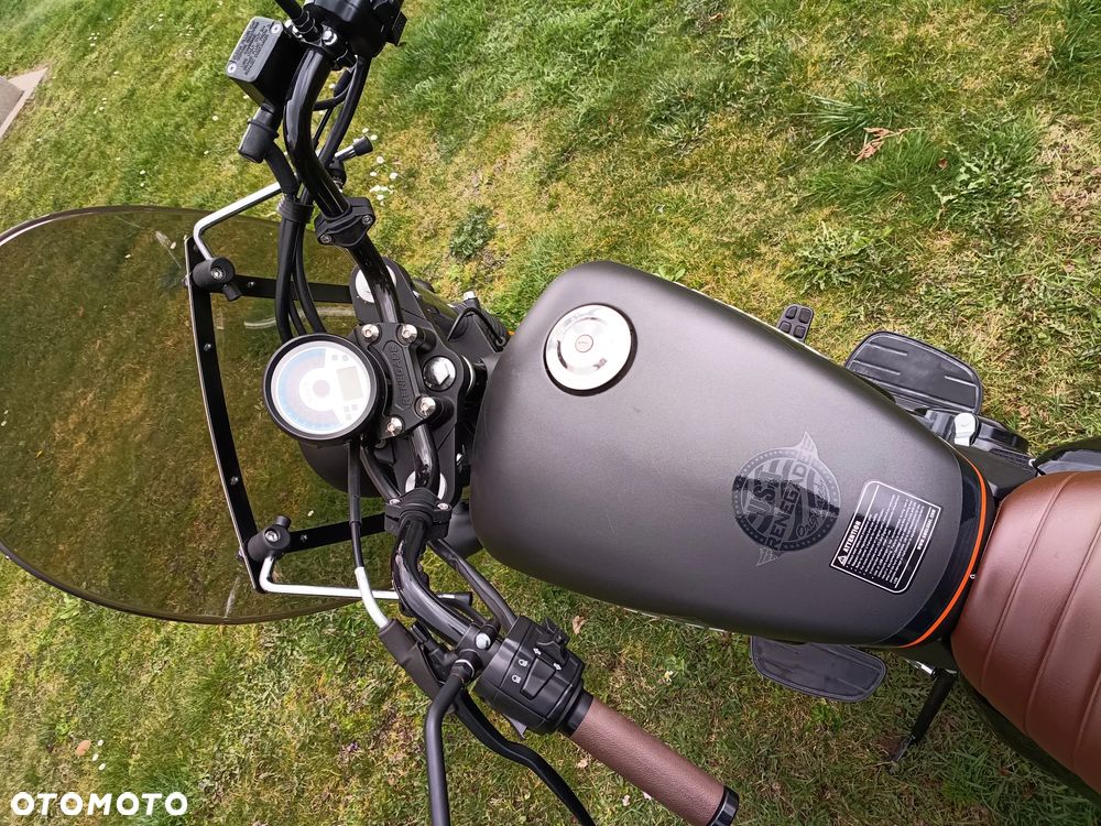 UM Renegade Sport - 8