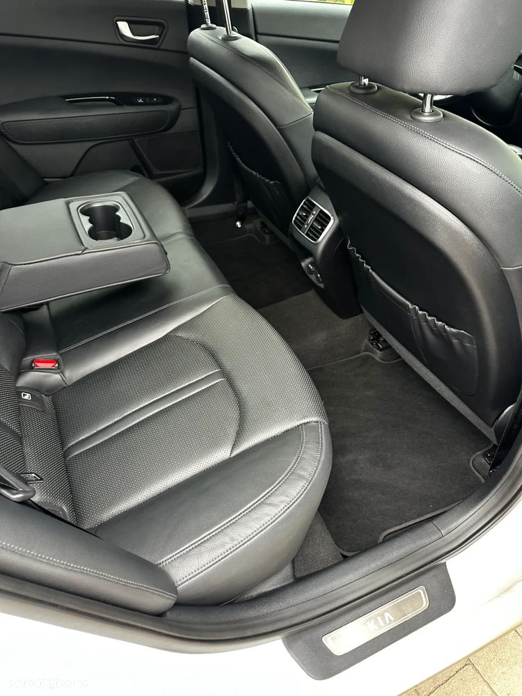 Kia Optima 1.7 CRDI XL DCT - 22