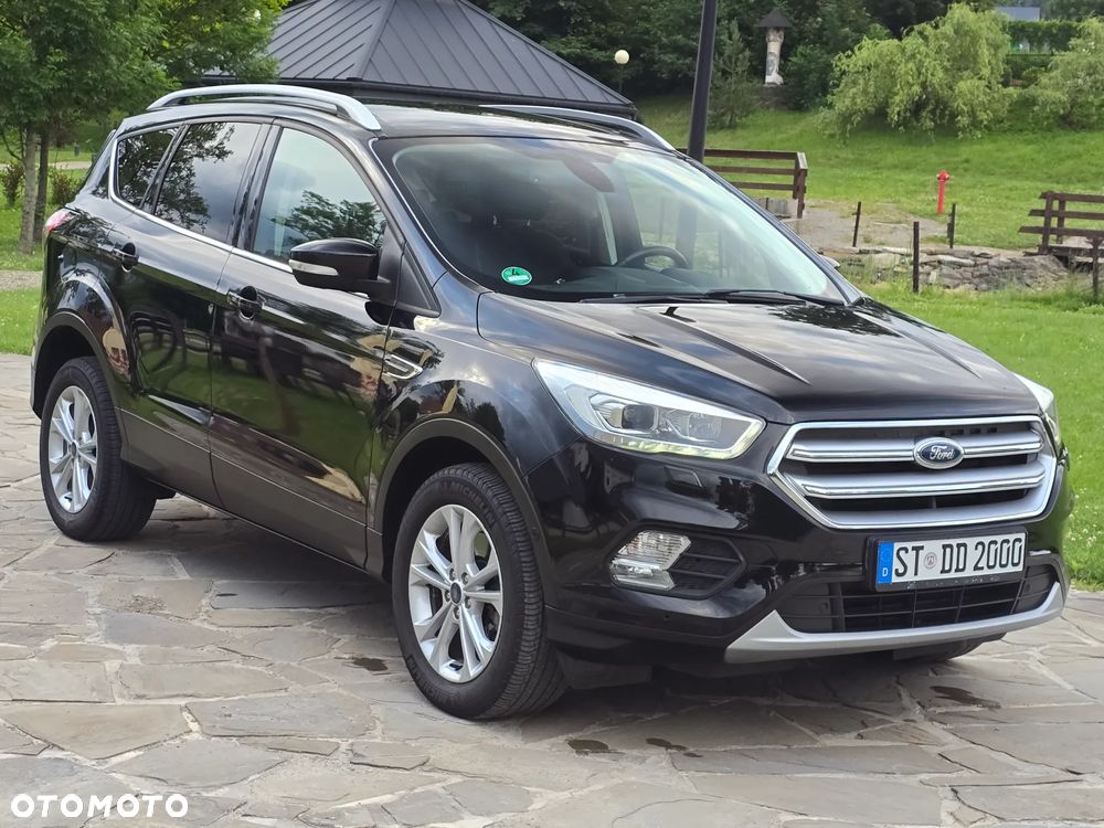 Ford Kuga 2.0 TDCi 2x4 Titanium - 13