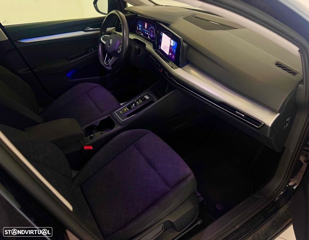 VW Golf Variant 1.5 eTSI Life DSG - 12