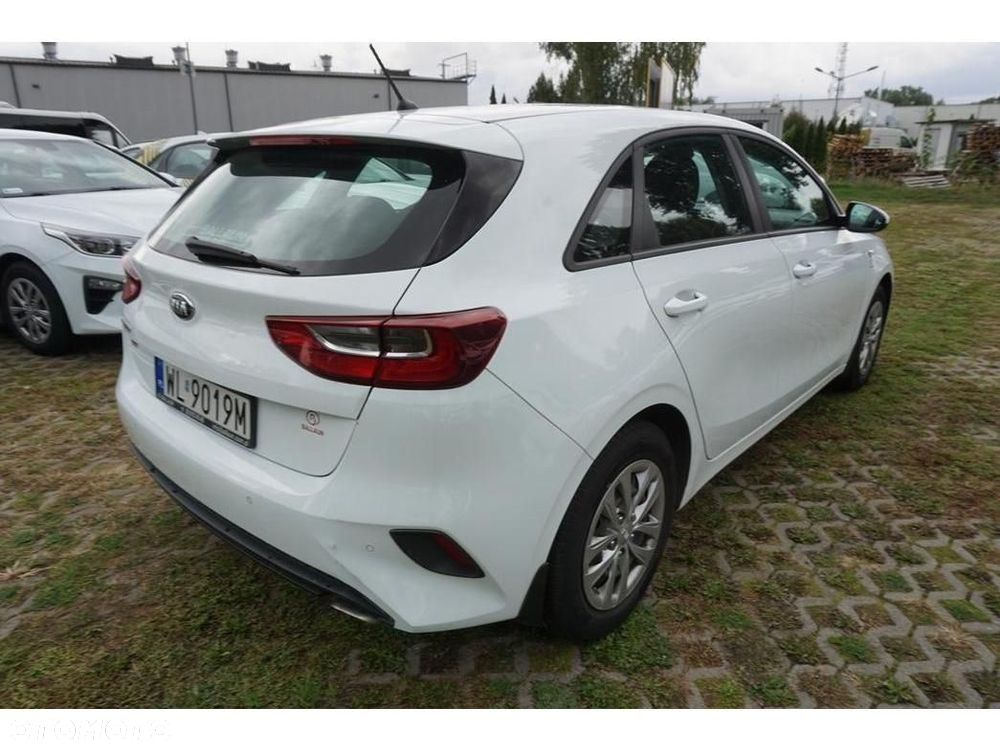 Kia Ceed - 5
