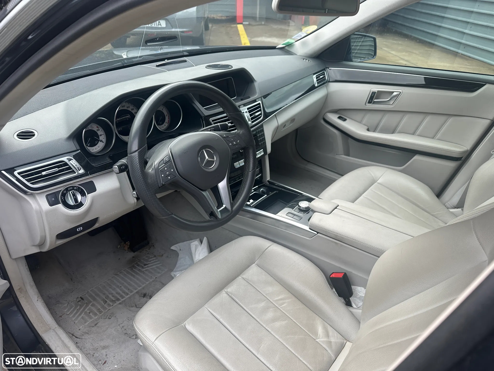 MERCEDES E 220 W 212 DE 2013 (CENTRO DE ABATE) - 5