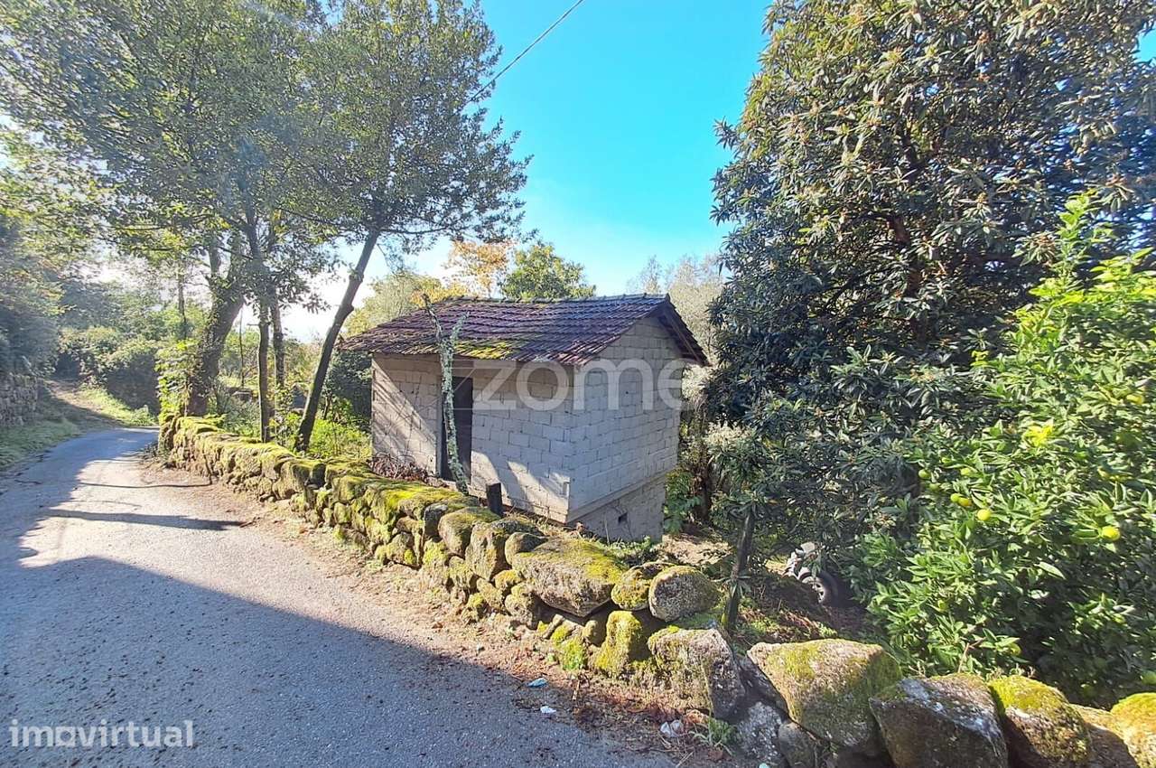 Terreno com 1430 M2 em Zona de construção - Grande imagem: 2/10