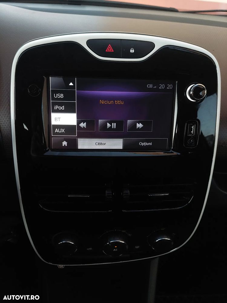 Renault Clio TCe 90 Limited - 16