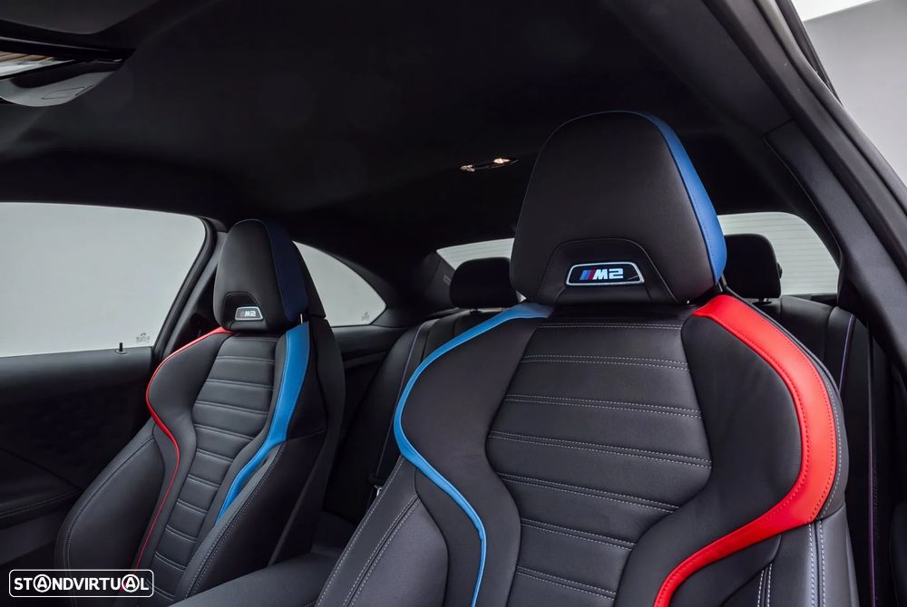 BMW M2 Auto - 33