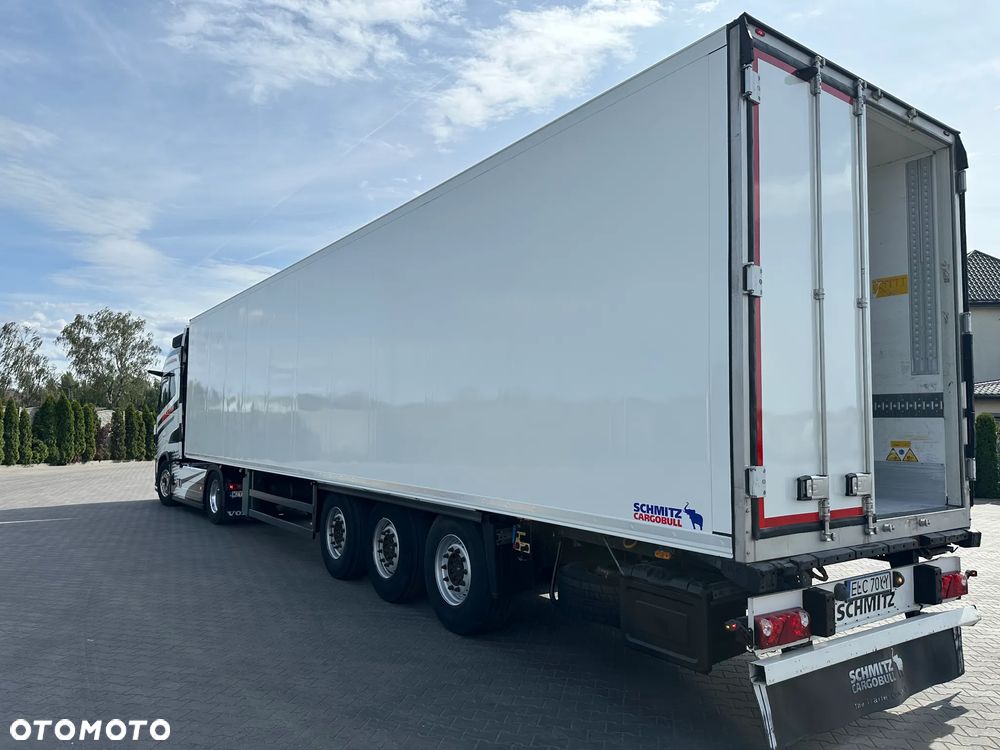 Schmitz Cargobull - 3