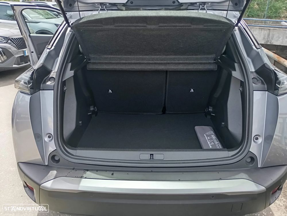 Peugeot 2008 1.2 PureTech Style - 7