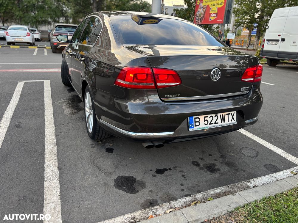 Volkswagen Passat 2.0 TDI BlueMotion Tehnology 4Motion Highline - 34