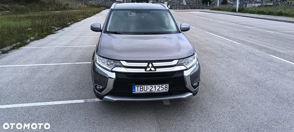 Mitsubishi Outlander 2.0 Intense + 4WD CVT - 7