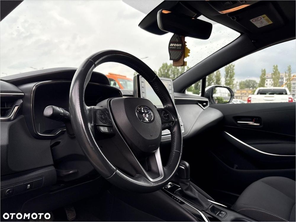 Toyota Corolla 2.0 Hybrid Comfort - 12