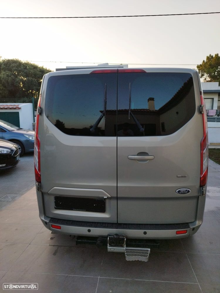 Ford Transit Custom  2.2 Tdci 125 Cv L2H1 Cabine  Dupla 5 Lugares - 13