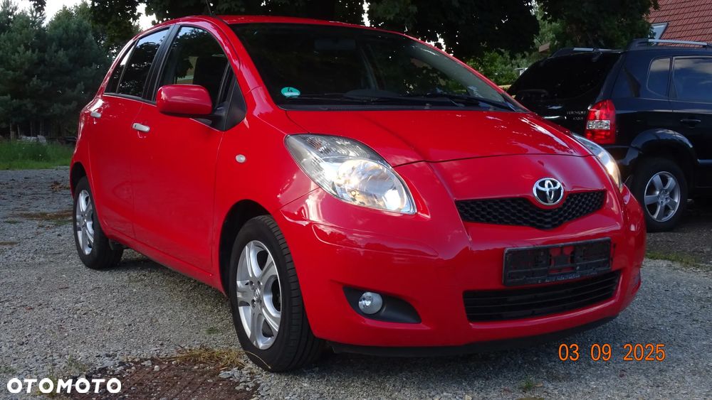 Toyota Yaris - 2