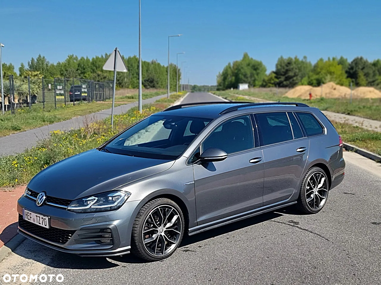 Volkswagen Golf - 3