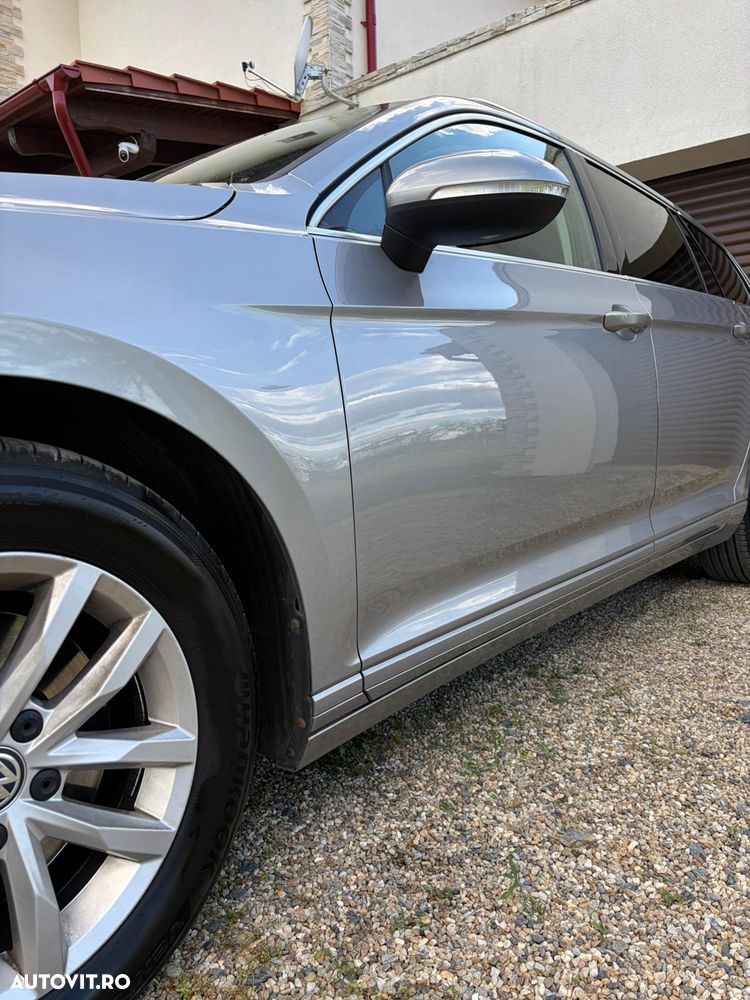 Volkswagen Passat - 6