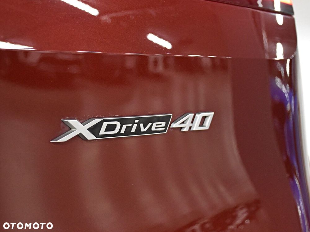 BMW iX xDrive40 76.6kWh Signature - 33