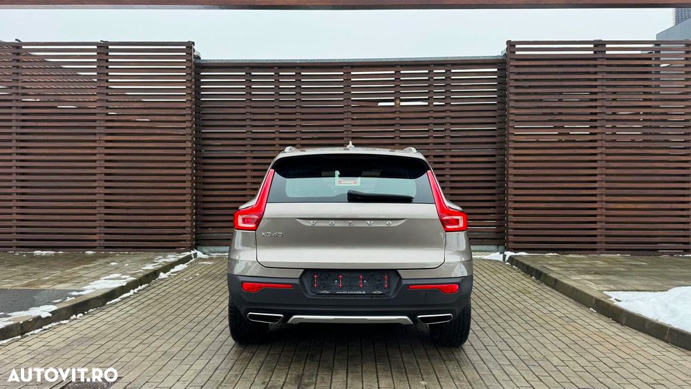 Volvo XC 40 D4 AWD Geartronic Inscription - 9