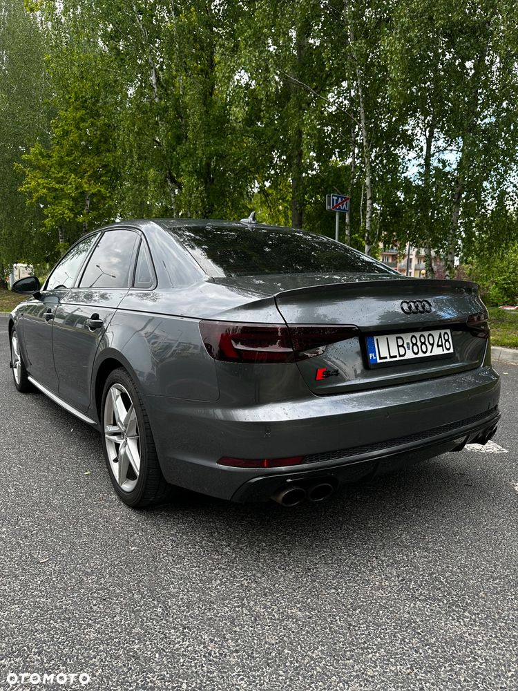 Audi S4 Limousine - 5