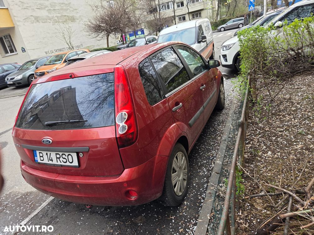 Ford Fiesta - 3
