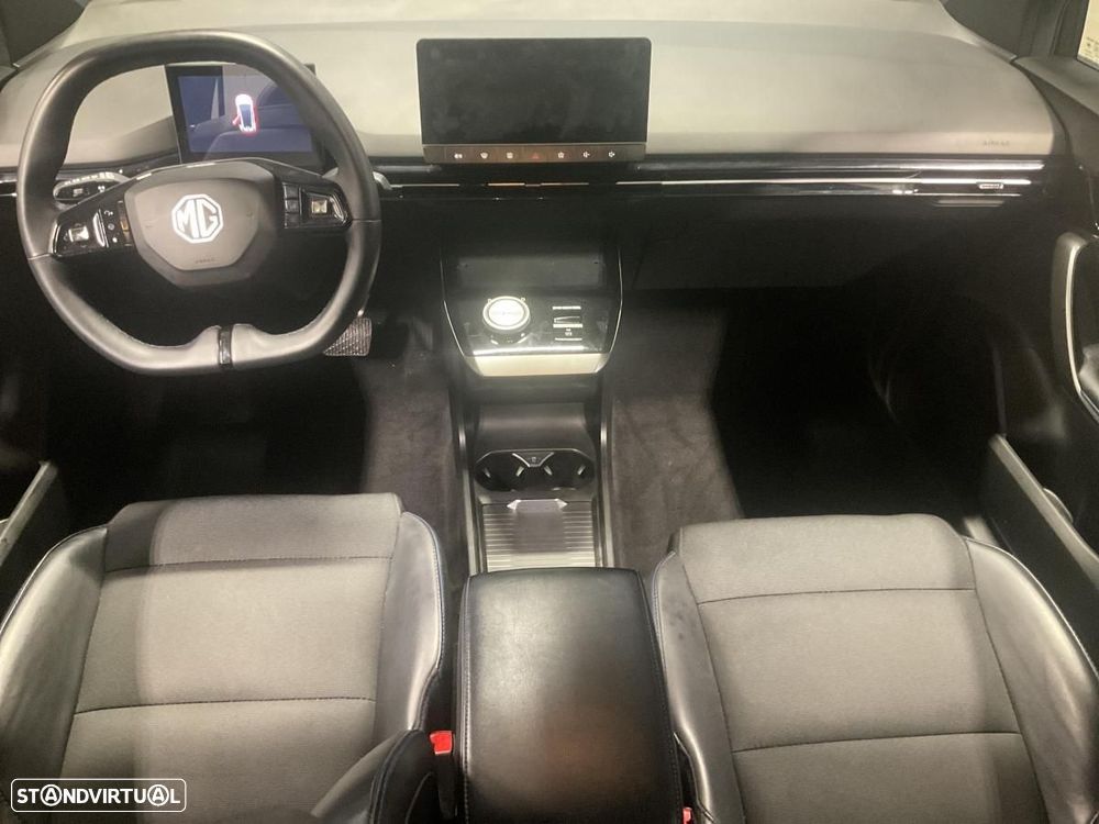 MG MG4 64 kWh Luxury - 7