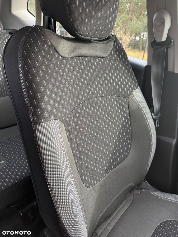 Renault Captur - 31