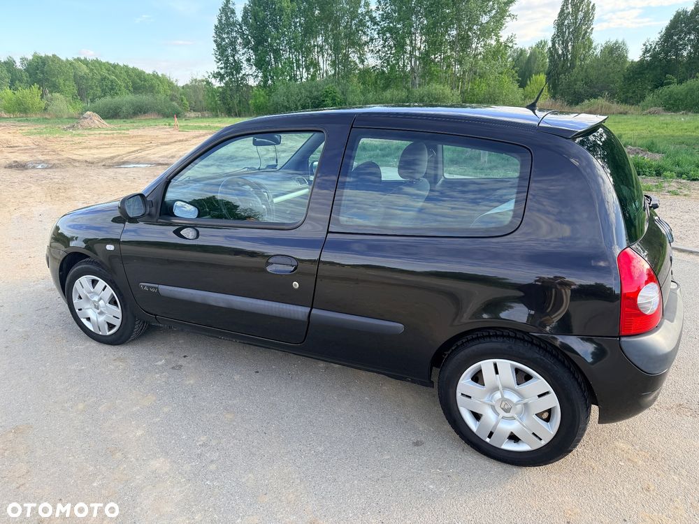 Renault Clio 1.4i RT 16V - 2