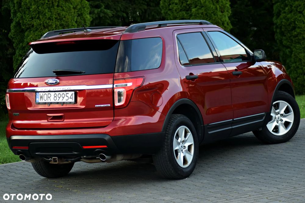 Ford Explorer - 24