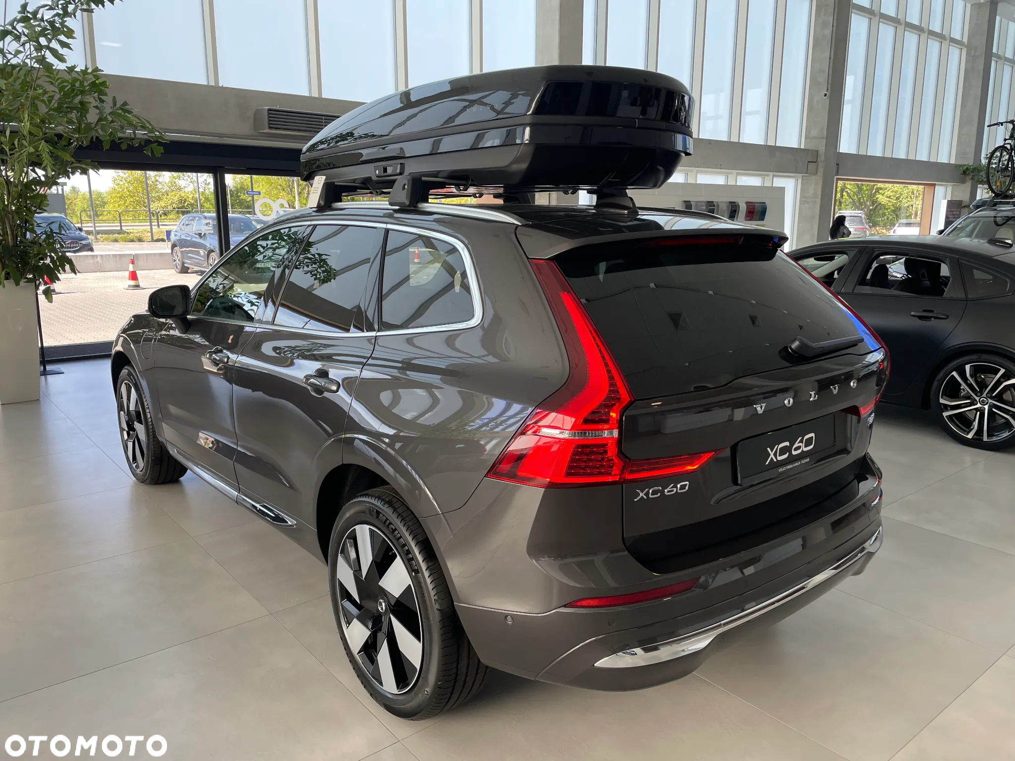 Volvo XC 60 ver-t8-plug--in-hybrid-awd-ultra-bright - 5