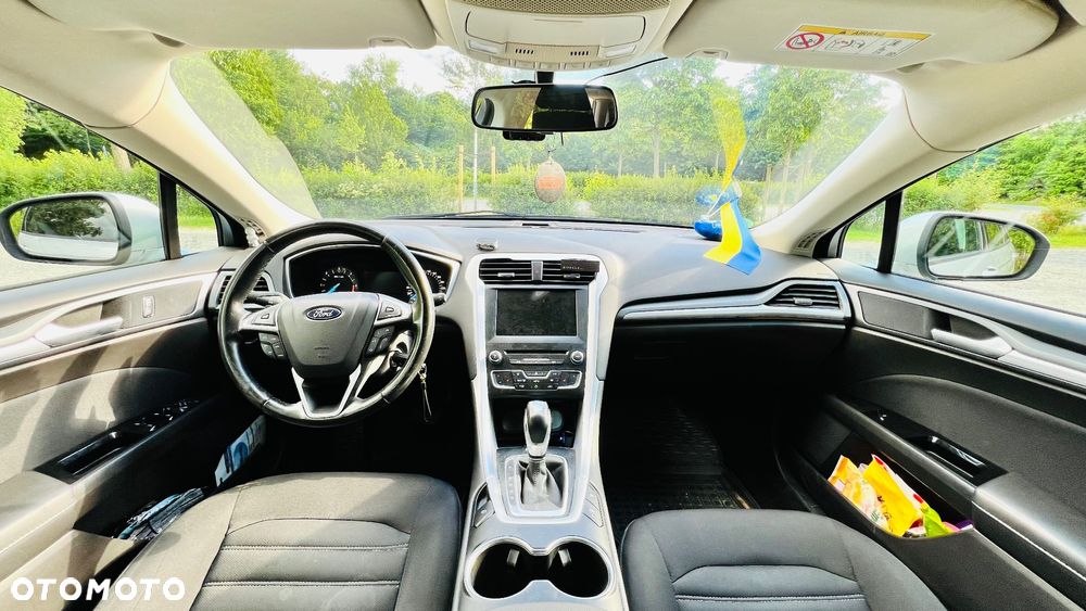 Ford Mondeo 2.0 TDCi Titanium PowerShift - 9