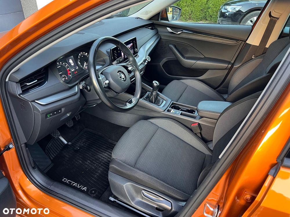 Skoda Octavia 2.0 TDI Ambition - 7