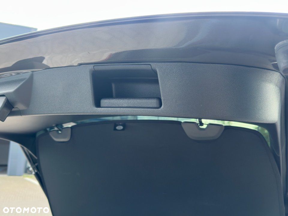 Ford Kuga - 27