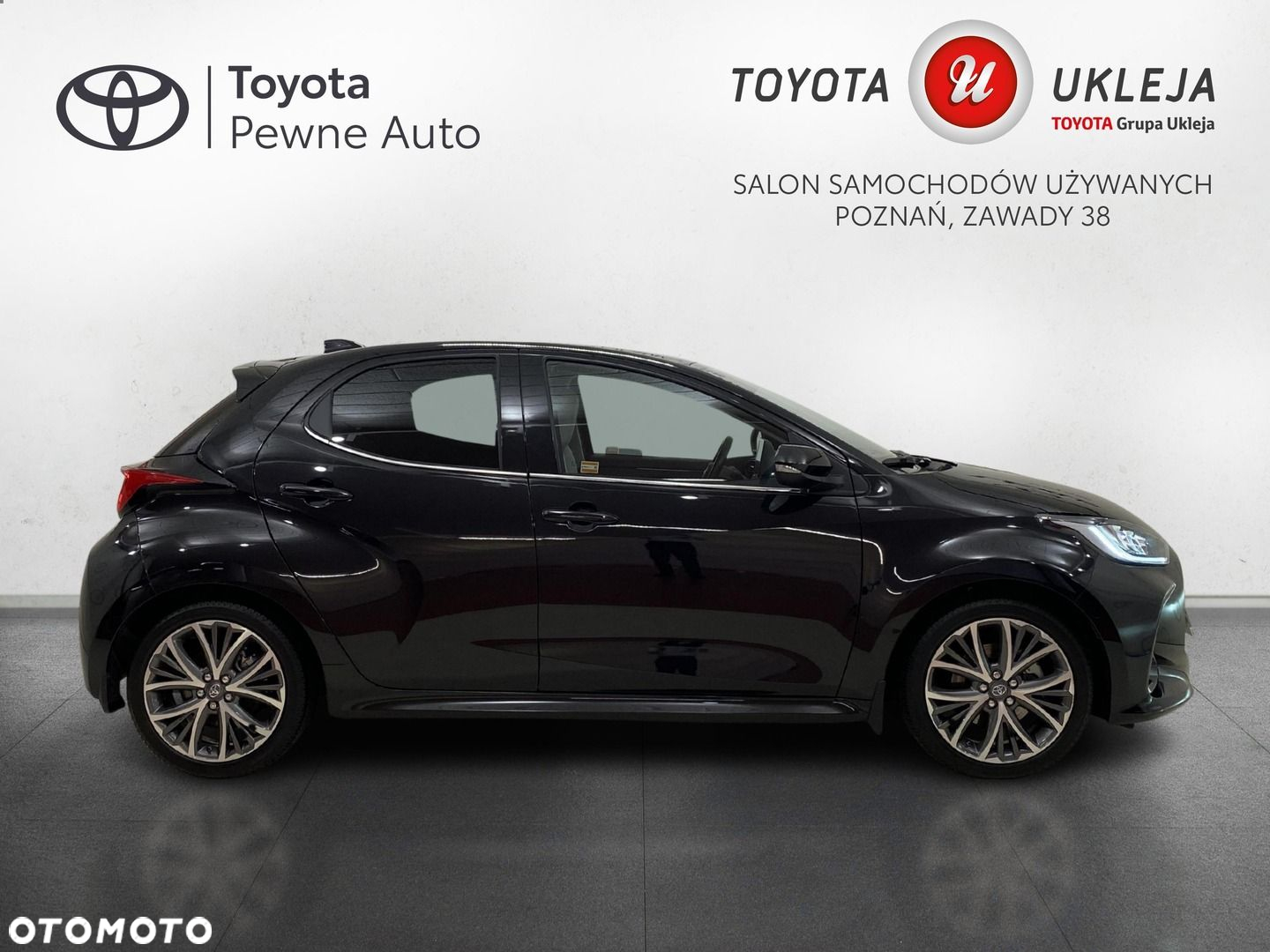 Toyota Yaris Hybrid 1.5 Executive - 4