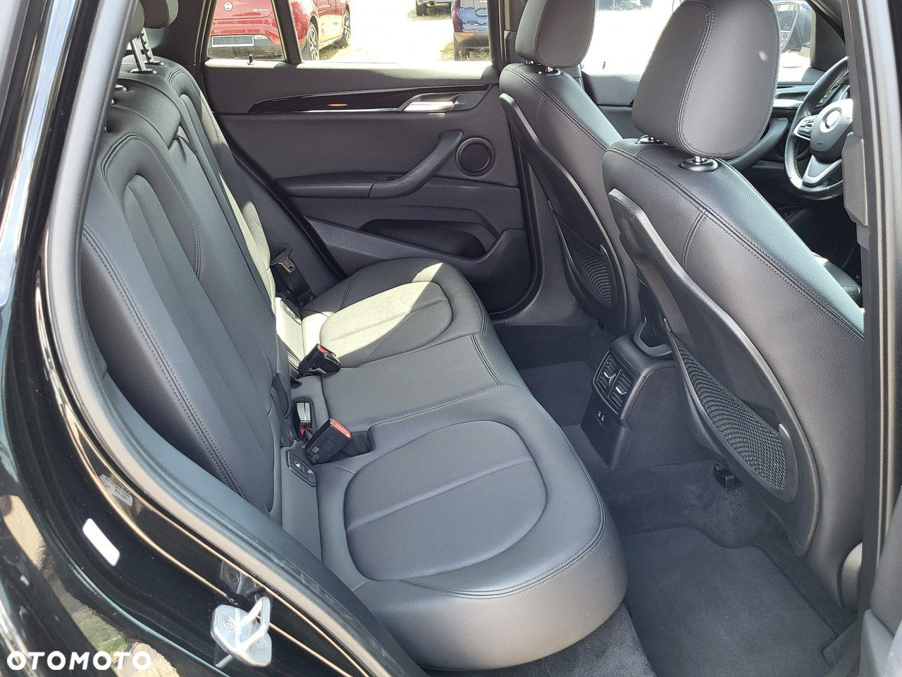 BMW X1 - 32