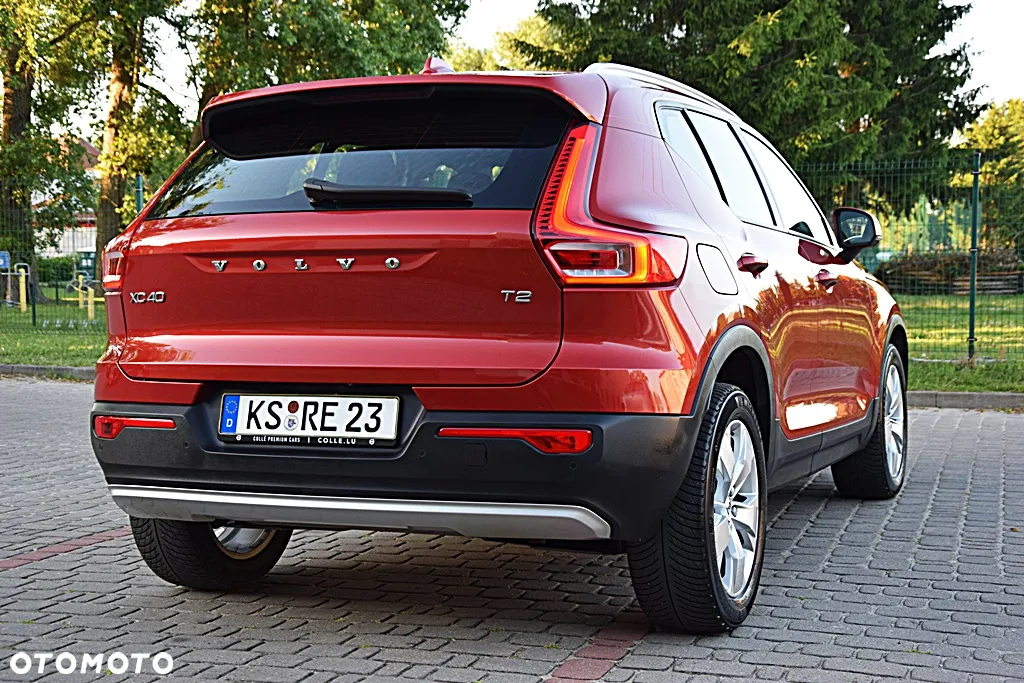 Volvo XC 40 T2 Plus Bright - 4