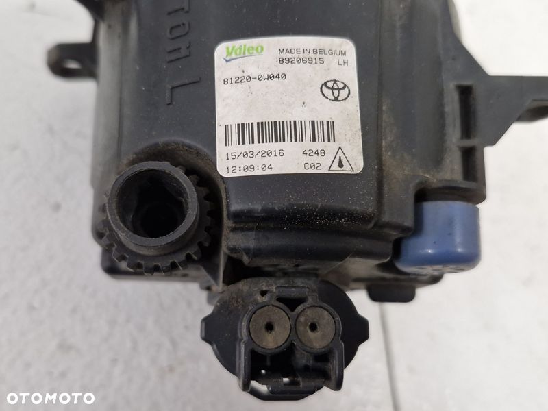 LEXUS CT200H HALOGEN LAMPA PRZECIWMGIELNA LEWY PRZÓD 81220-0W040 - 4