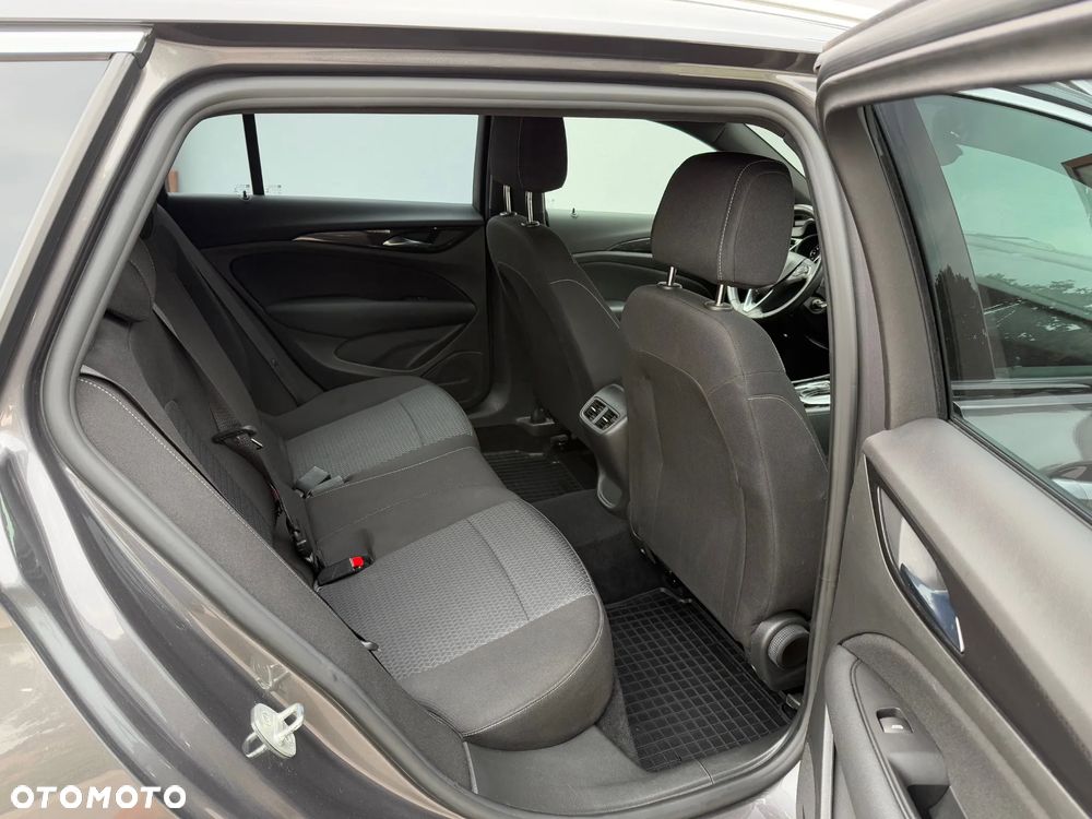 Opel Insignia 2.0 CDTI Elegance S&S - 10