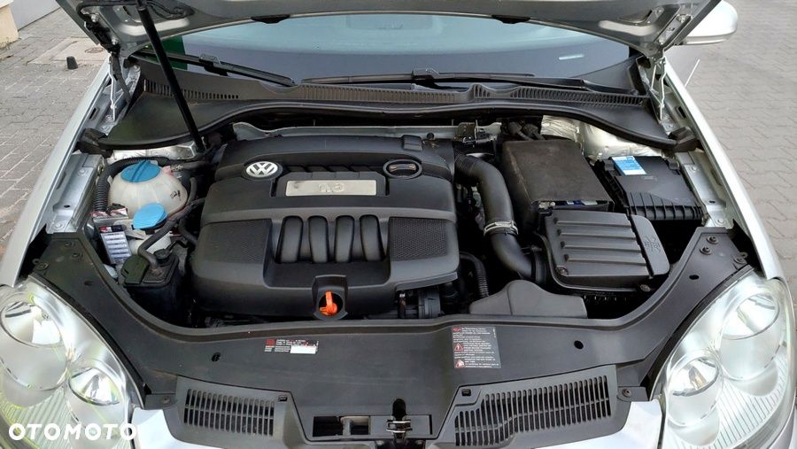 Volkswagen Golf 1.6 Tour Edition - 25