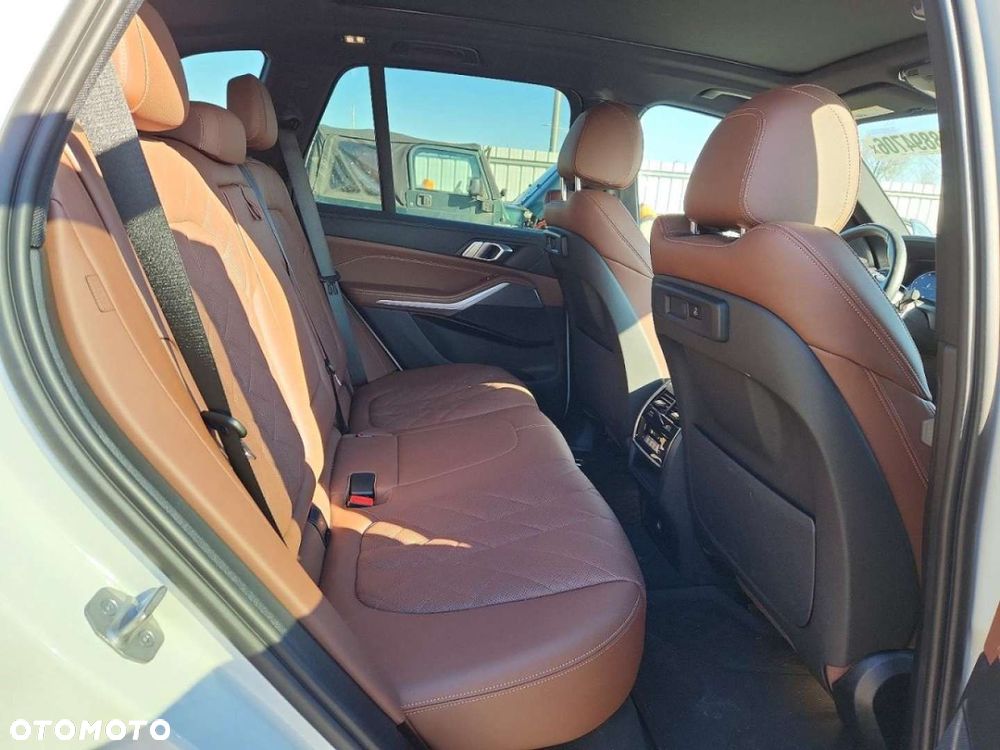 BMW X5 - 11