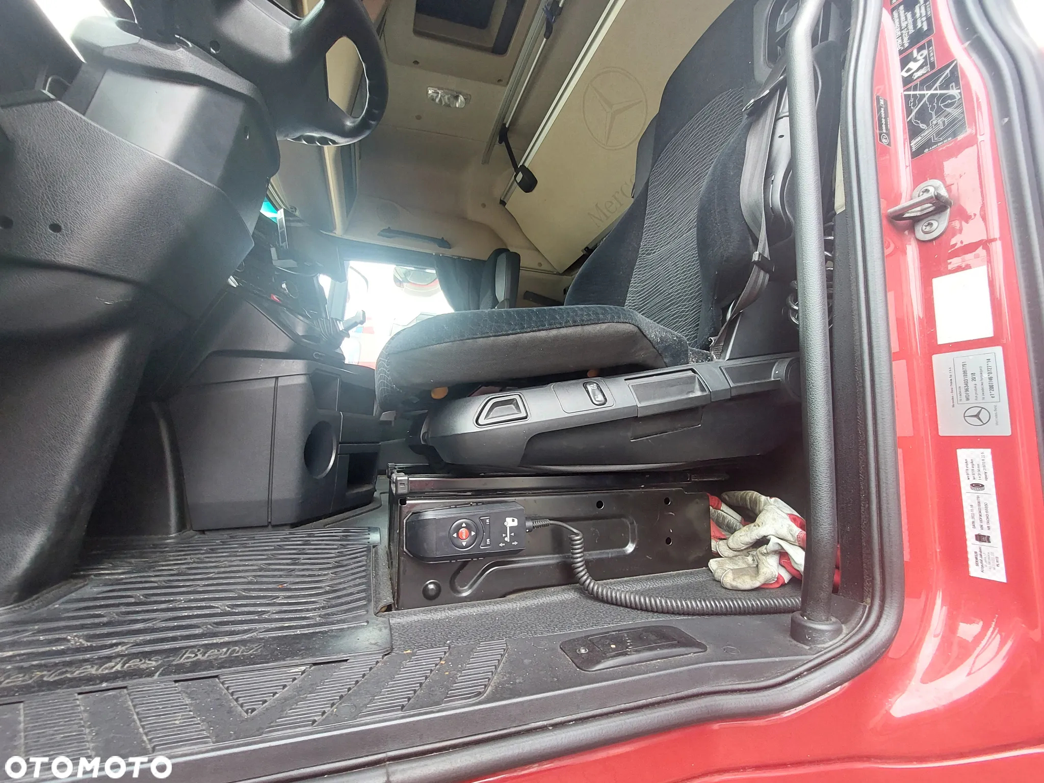 Mercedes-Benz Actros - 23