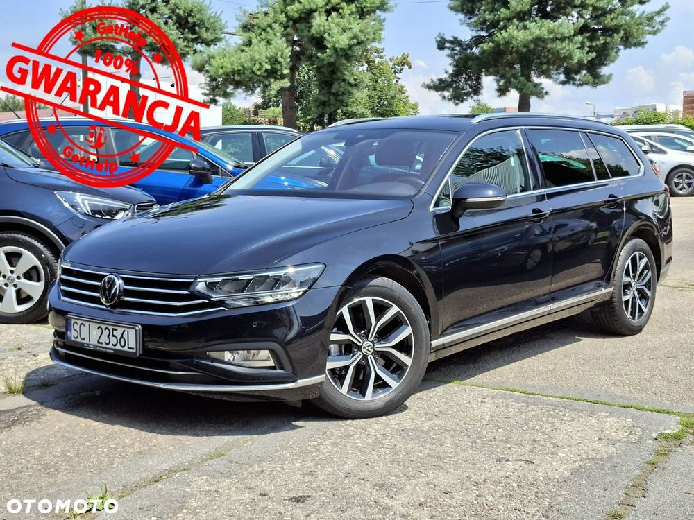Volkswagen Passat - 1