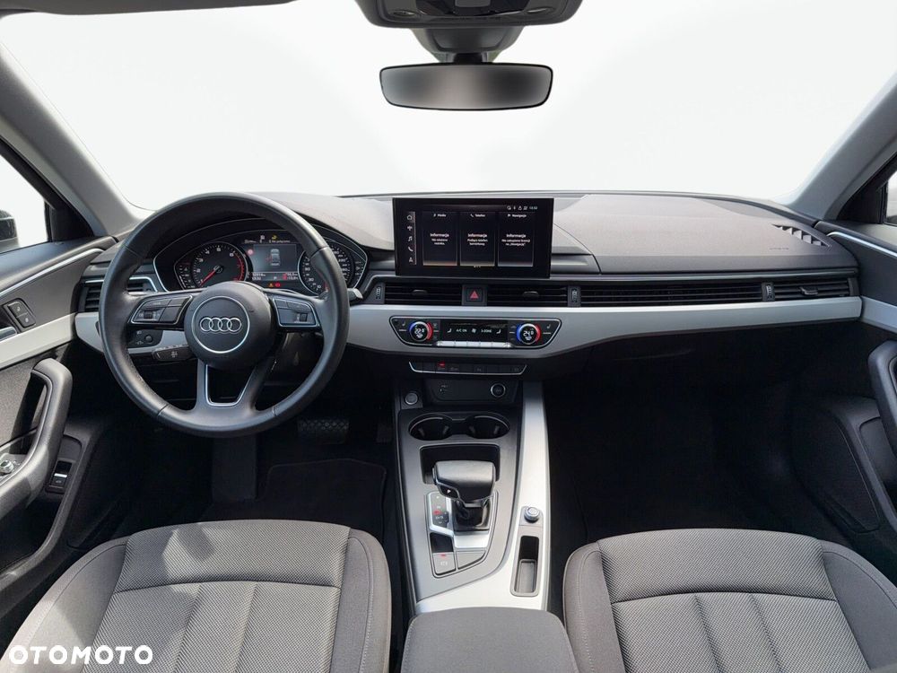 Audi A4 Limousine - 33