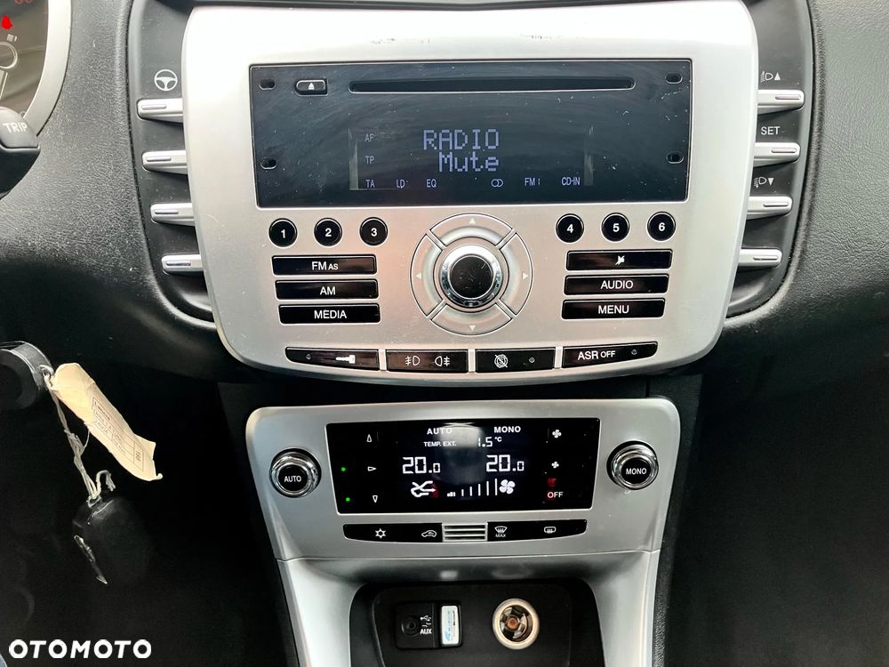 Lancia Delta 1.4 MultiAir 16v Silver - 27